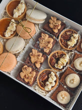 Load image into Gallery viewer, Thanksgiving Dessert Gift Box
