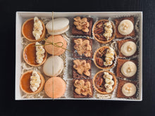 Load image into Gallery viewer, Thanksgiving Dessert Gift Box
